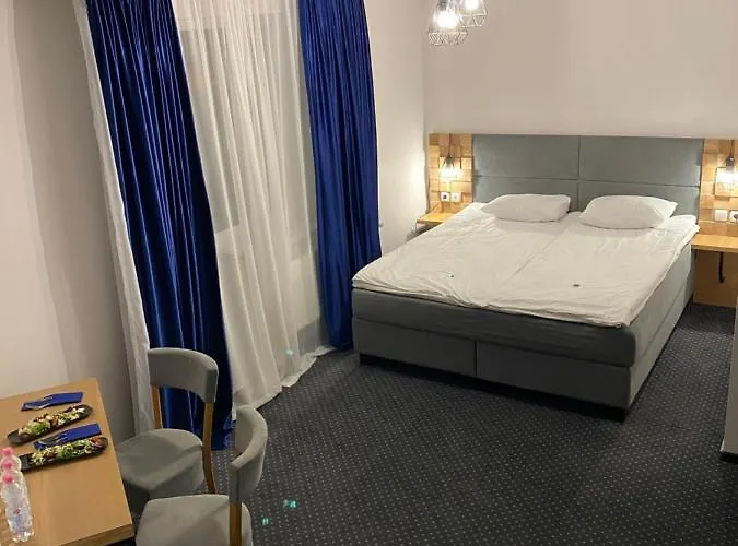 Hotel Grofa *